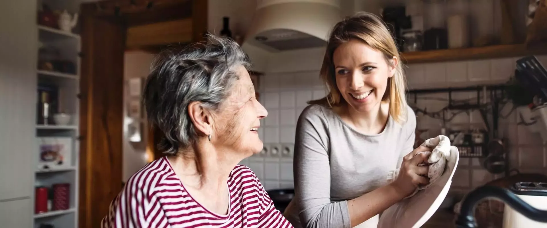 Bild Frauen beim Abwasch