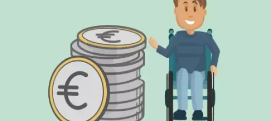 Grafik: Ein Stapel Euromünzen neben einem Kind im Rollstuhl